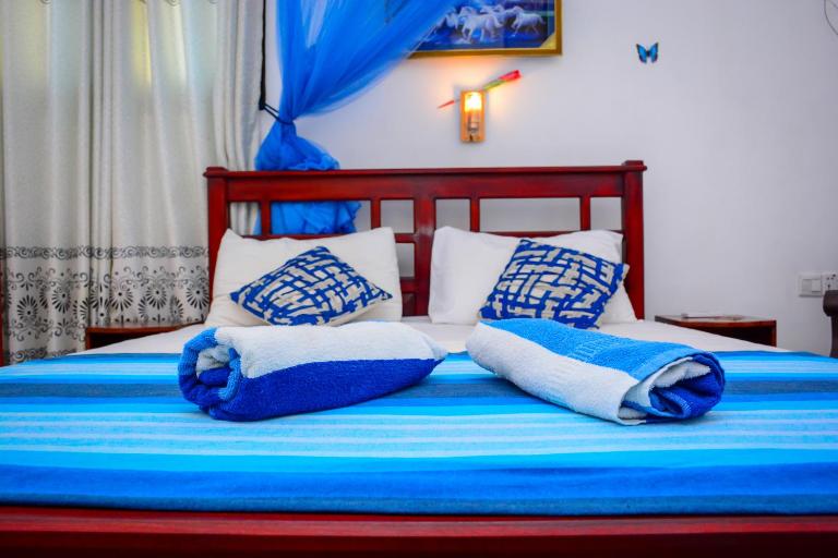 Joseph Family Villa - B&B Negombo