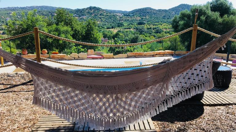 Villa Monte da Alfarrobeira - B&B Estói