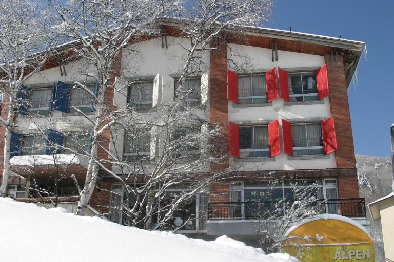 Villa Alpen - B&B Hirao