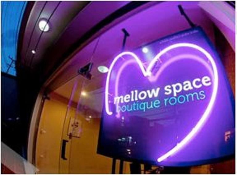 Mellow Space Boutique Rooms - B&B Karon Beach