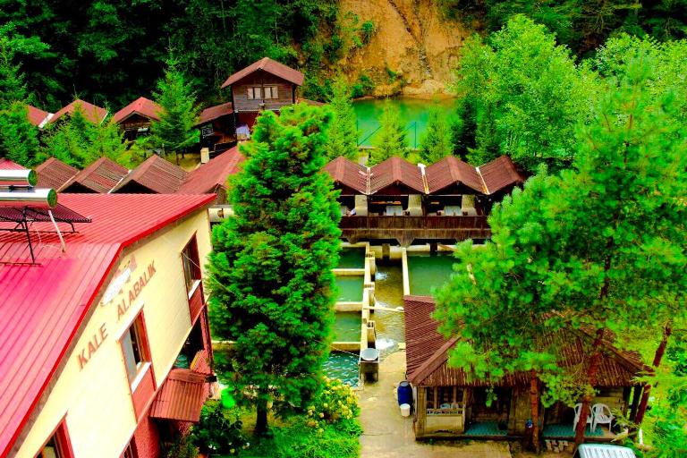 Isikli Kale Hotel - B&B Çaykara