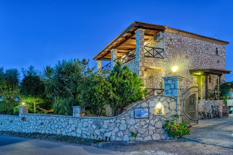 ORFEAS Villa - B&B Meso Gerakari