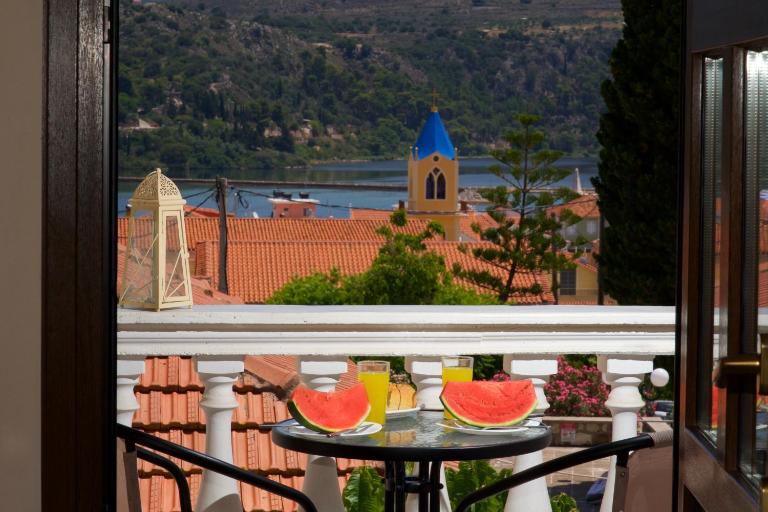 Kefalos Quiet Apartment In Argostoli - B&B Argostoli
