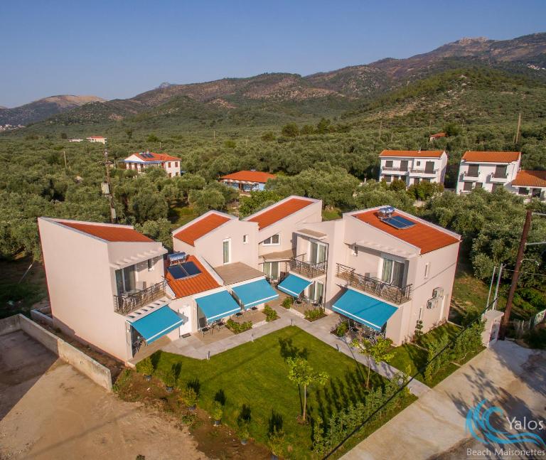 Yalos Beach Maisonettes - Bed and Breakfast Skála Sotíros