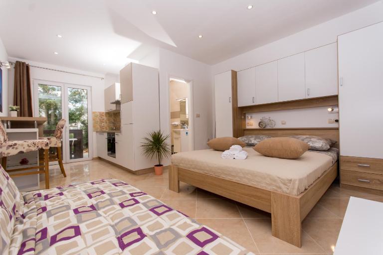 Apartment Sandra - Ferienwohnung Trogir
