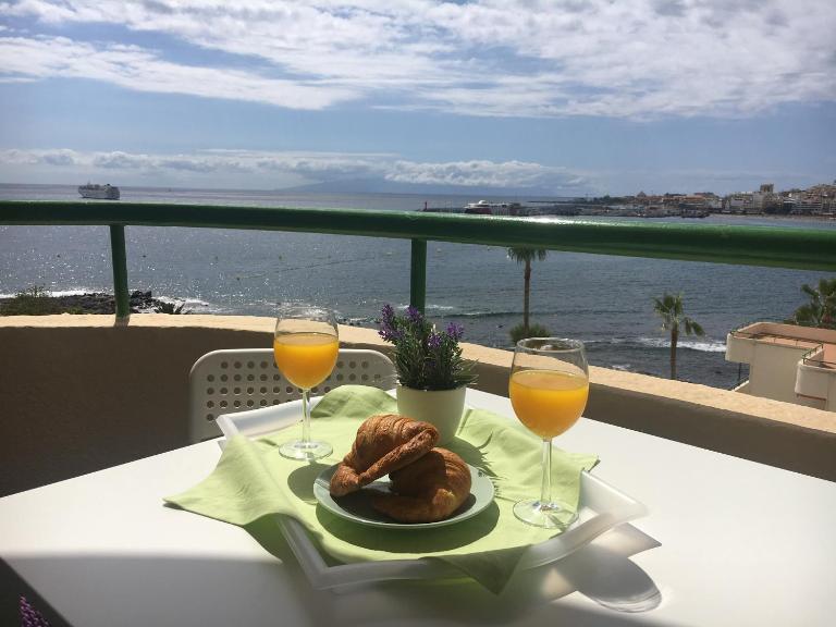 Amazing View in Los Cristianos - B&B Los Cristianos