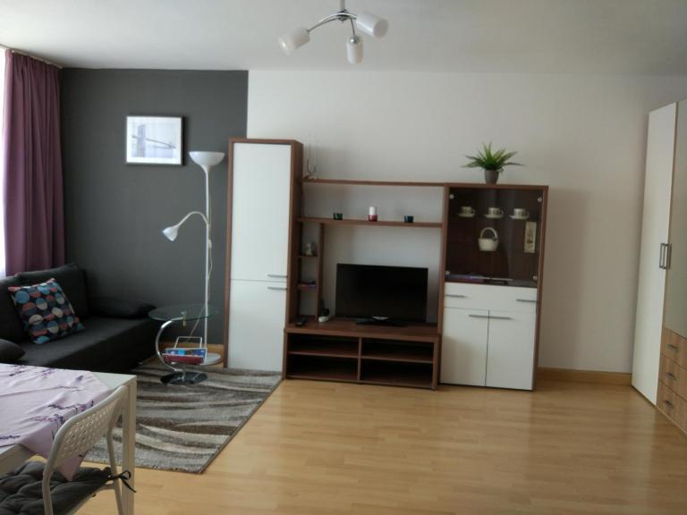 HAUSBURG studio. City view - Ferienwohnung Augsburg