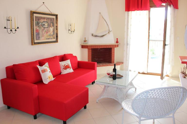 La casa allegra in rosso - B&B Síviri