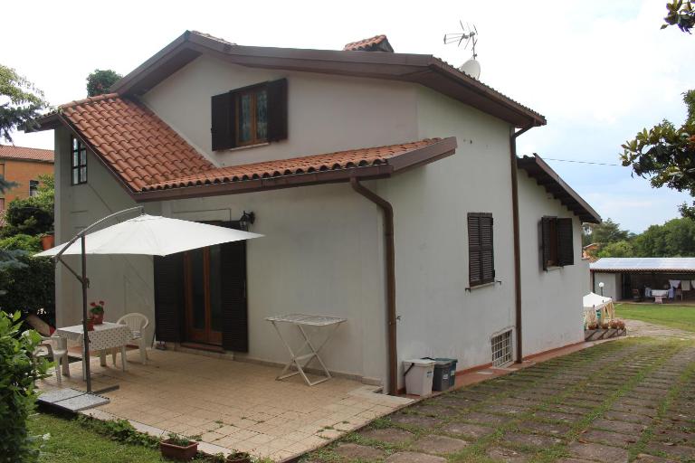 Appartamento nella campagna romana - B&B San Cesareo
