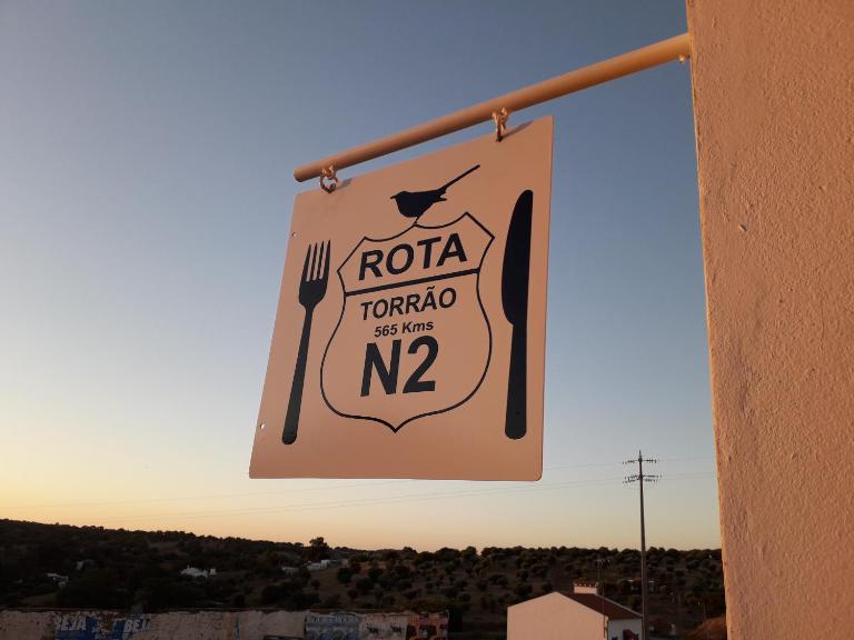 Alojamento O Tordo - B&B Torrão