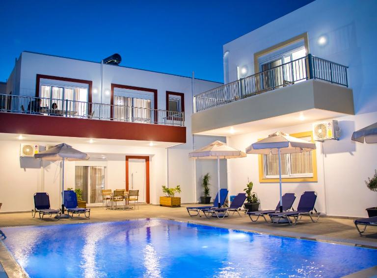Gennadi Gardens exclusive apartments - Ferienwohnung Gennadi