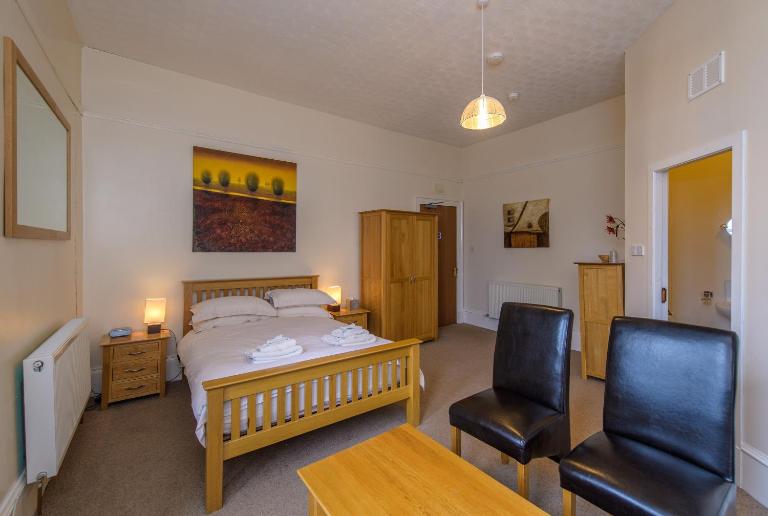 Cheers Cafe Bar & Tavern - B&B Fraserburgh