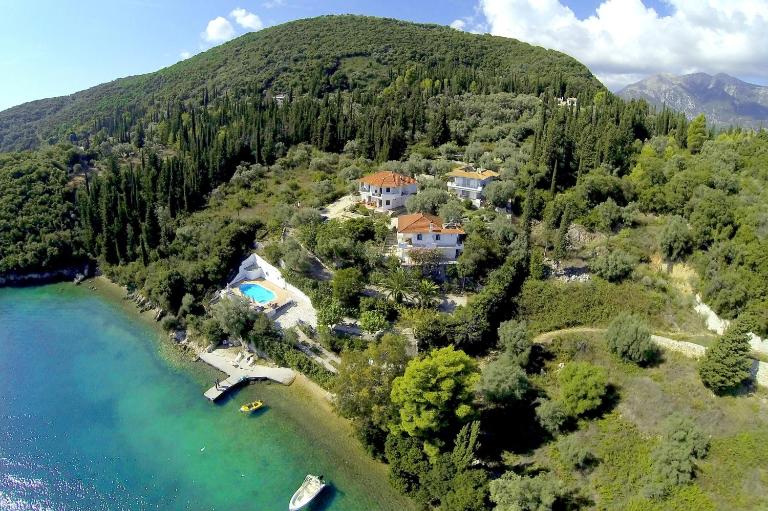 Korakias Skorpidi - B&B Yénion