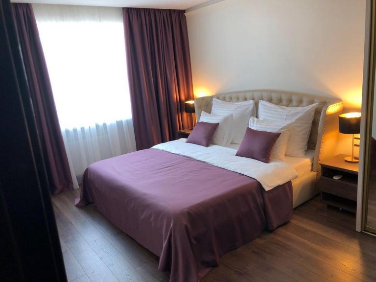 MARBEO 5 star luxury suites - Elkonu - Bed and Breakfast Liepāja