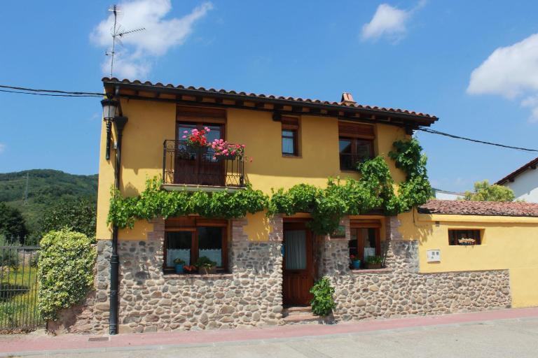 Casa Rural Edulis - B&B Santurde