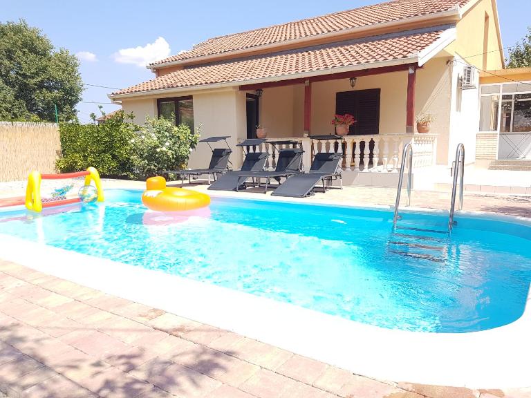 Vacation home Duilo - B&B Zemunik Donji