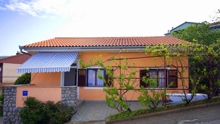 Apartments Adrialina - Ferienwohnung Senj