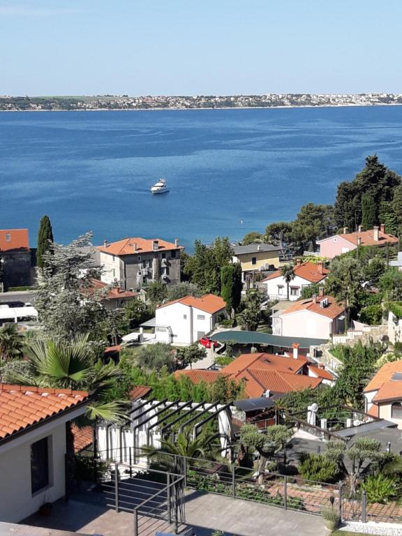 Apartma Ursa - B&B Portorose