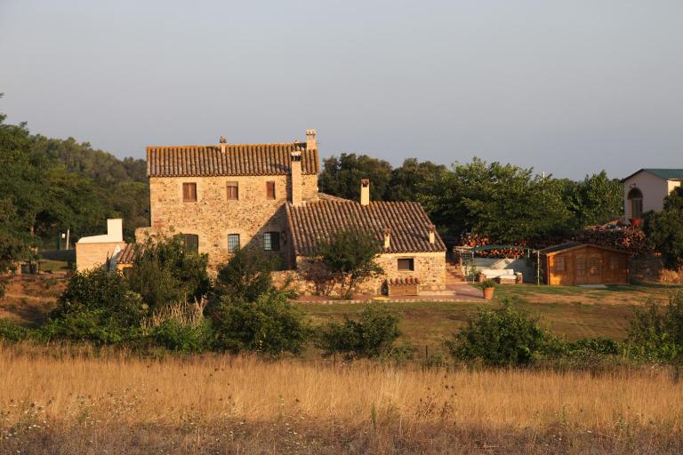 Can Cabanyes - Bed and Breakfast Llagostera