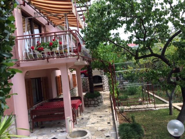 Apartment Meri - B&B Kraljevica