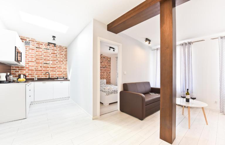Julia Apartment - Bed and Breakfast Toruń