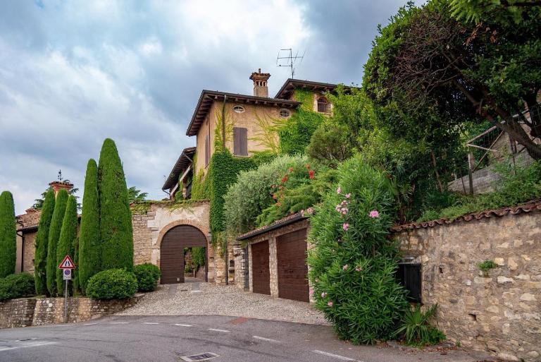 Torre de Salis - B&B Gussago