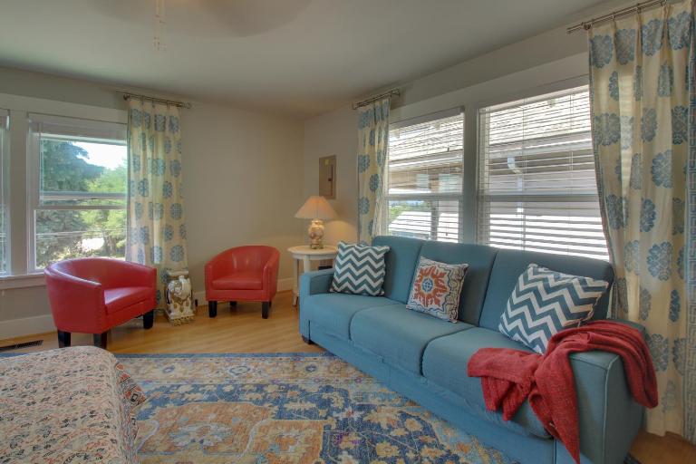 West Bremerton Cozy Home - B&B Bremerton