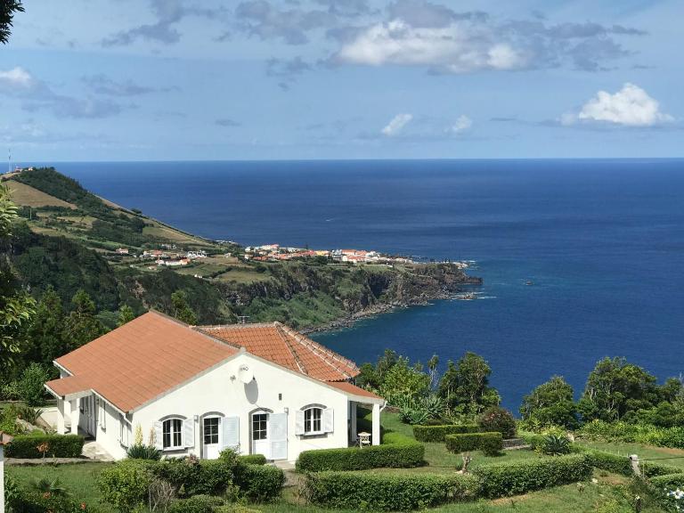 Villa Ferreirinha - B&B Santa Cruz das Flores