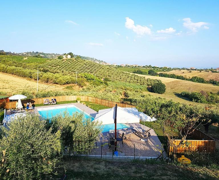 Country House Ciliegia Rossa - B&B Colonnella