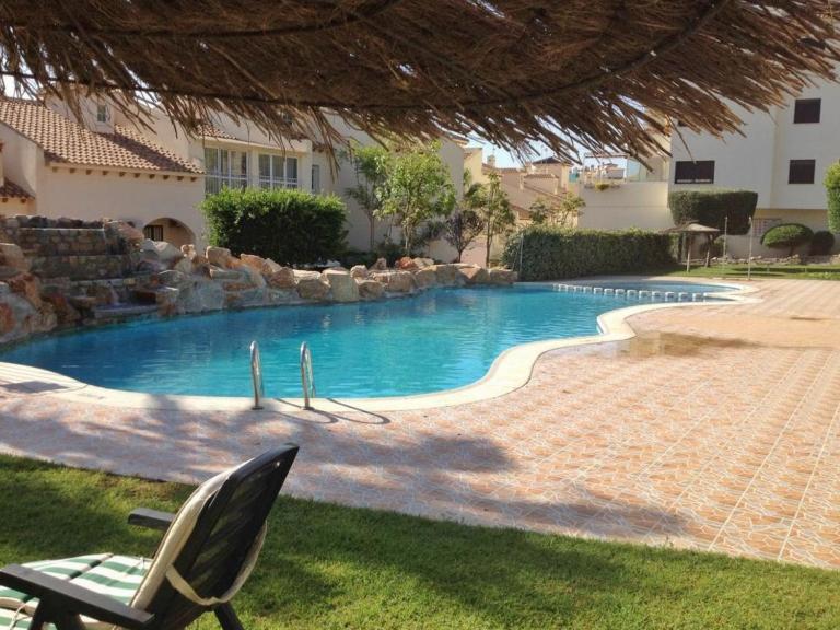 Superbe appartement avec piscine (Costa Blanca) - B&B Orihuela Costa