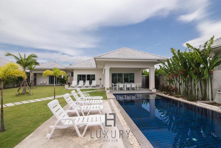 Hua Hin Pool Villa with 4 Bedrooms L50 - B&B Hua Hin