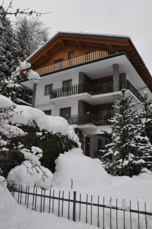 Casa Herin-La borna du Tésòn - CIR VDA - VALTOURNENCHE - n 0254 - Chambres d'hôtes Valtournenche