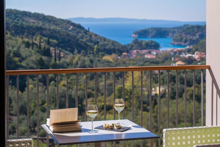 Salvator Villas & Spa Hotel - B&B Parga
