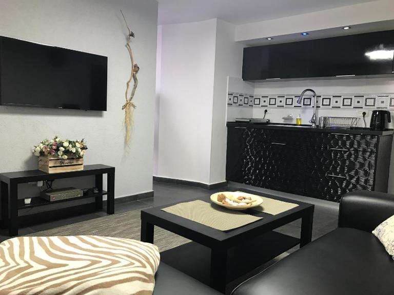 Cozy modern apartment near the sea in city center - Chambres d'hôtes Netanya