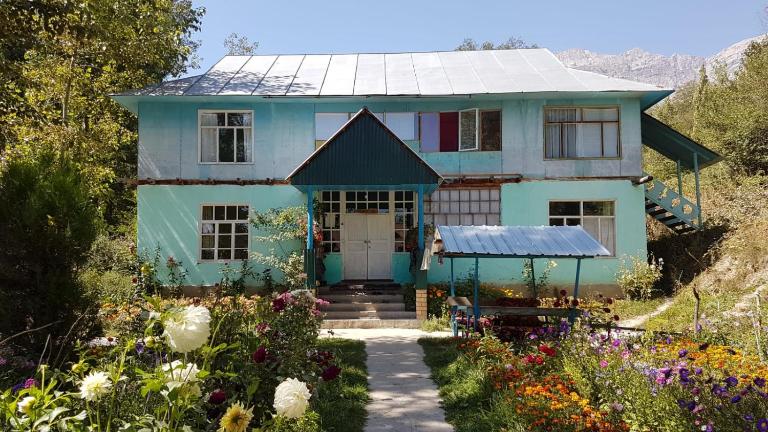 Friendship (guest house)* - B&B Arslanbab