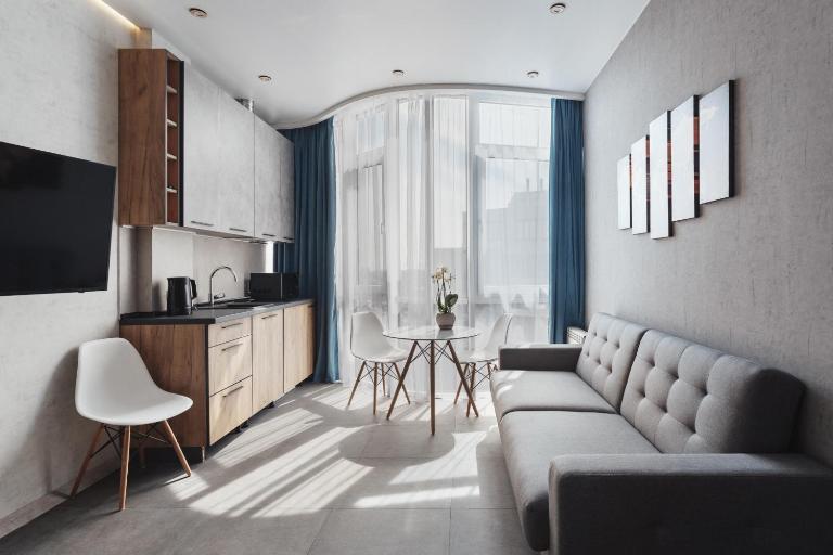 Arcadia Sky Apartment - B&B Odessa
