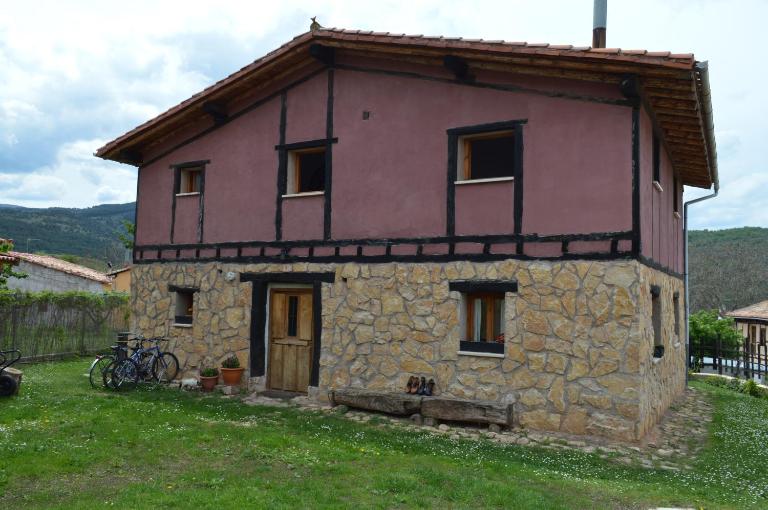 La Casa de Enmedio - B&B San Vicente del Valle