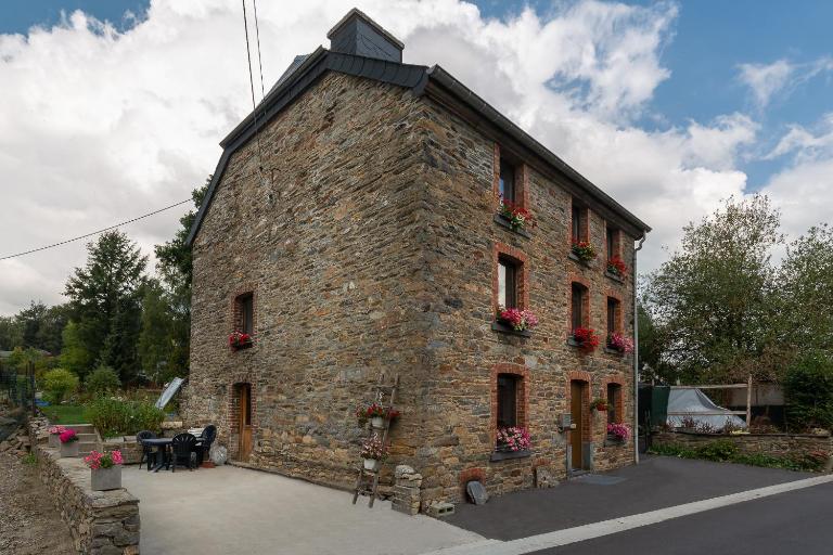 Chez Lisa avec jaccuzi - B&B Vielsalm