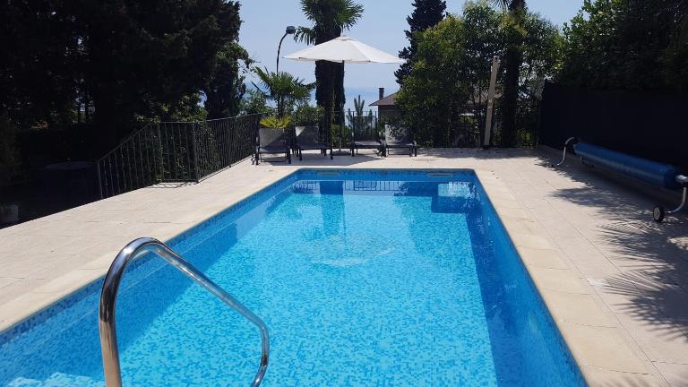 Apartment Villa Maria 10 with swimming pool - Ferienwohnung Opatija