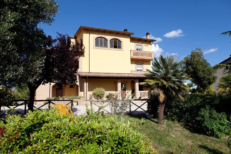 Casale Ulivi - B&B Grutti