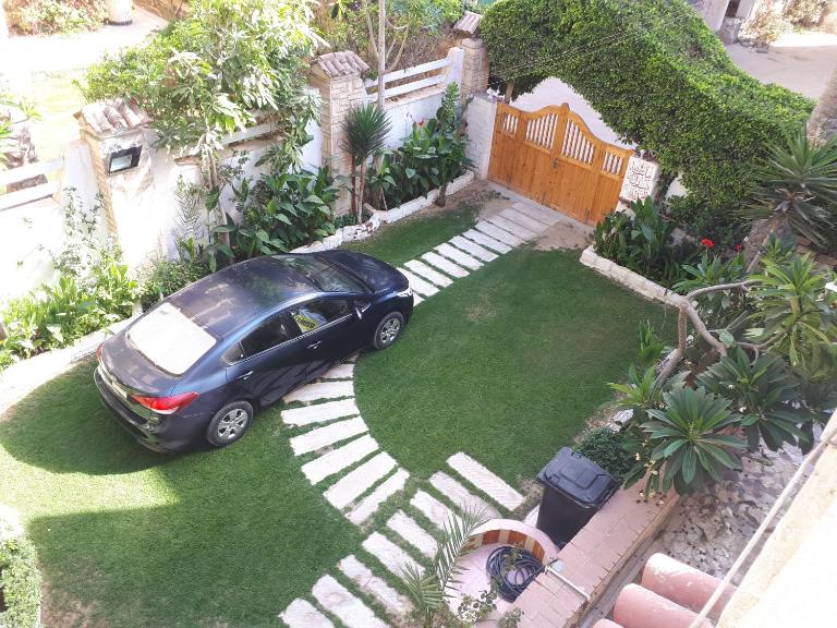 Vacation Apartments in a Private Villa with Private Beach Access - B&B Alexandria