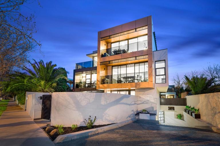 Manhattan Apartments - Caulfield North - B&B Melbourne