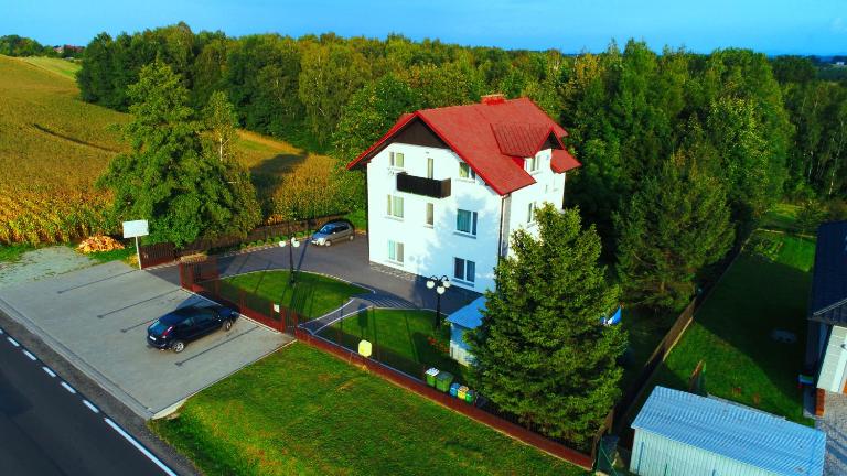 Agroturystyka Wichrowe Wzgorze - B&B Osiek