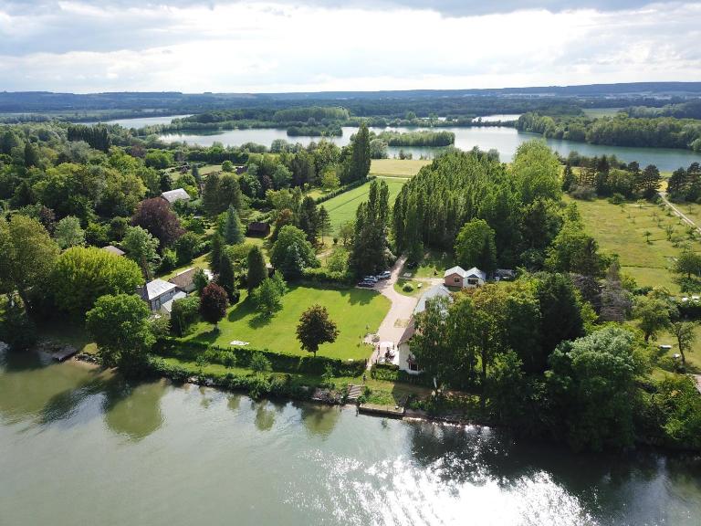 Clairseine - Bed and Breakfast Tournedos-sur-Seine