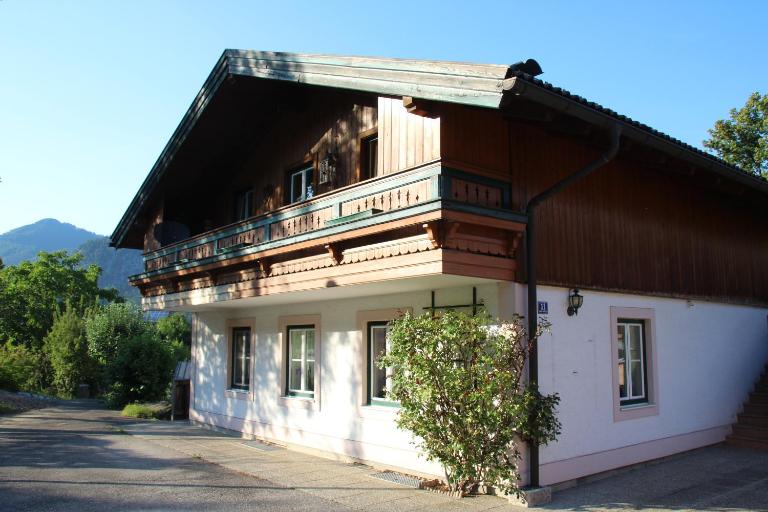Ferienwohnung Seilbahn - B&B Sankt Gilgen