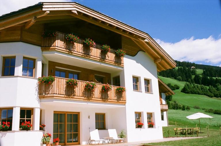 Appartements Josef Lercher - Ferienwohnung Innichen