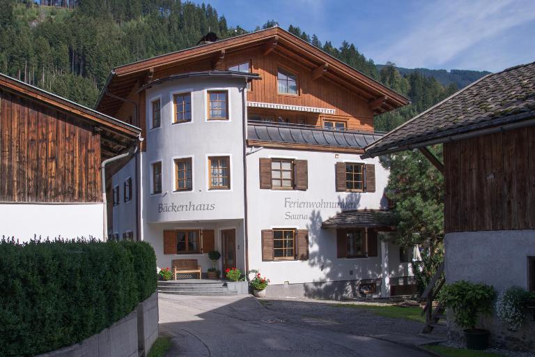 Ferienwohnungen Bäckenhaus - Chambres d'hôtes Stumm