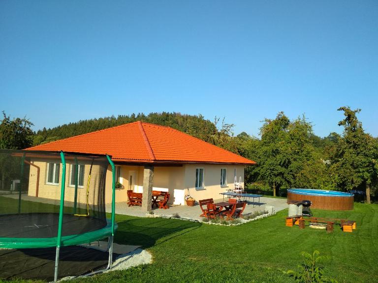 Holiday House Adrelot - Ferienwohnung Heřmaničky