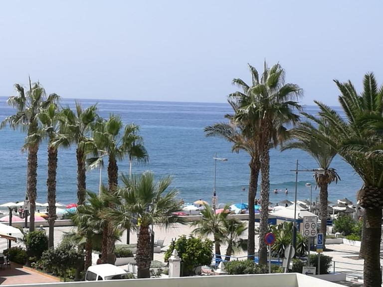 Lola’s Apart - Chambres d'hôtes Torrox Costa