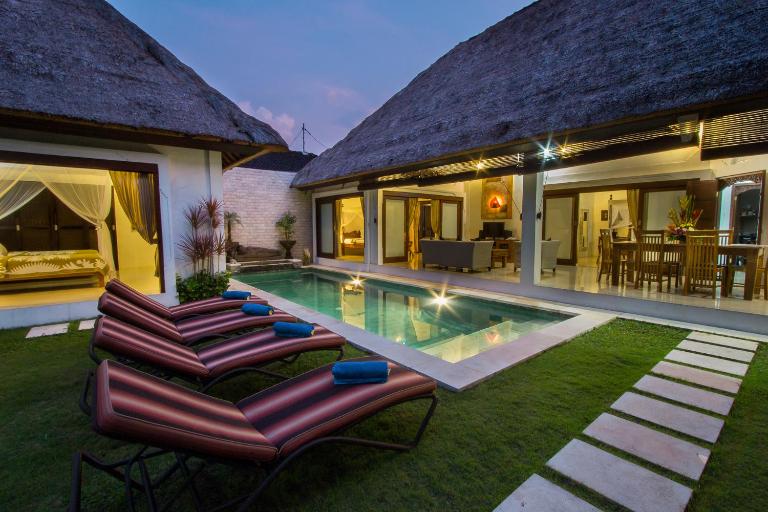 Villa Kamboja Senior - B&B Legian